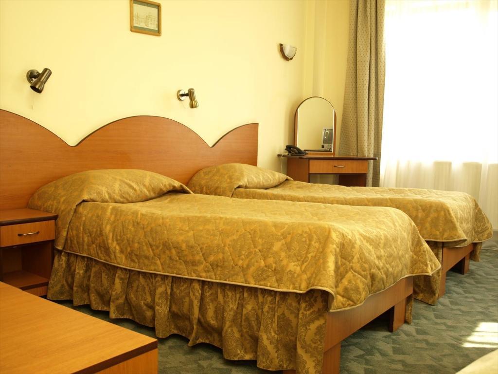 Hotel Everest Târgu-Mureş Zimmer foto